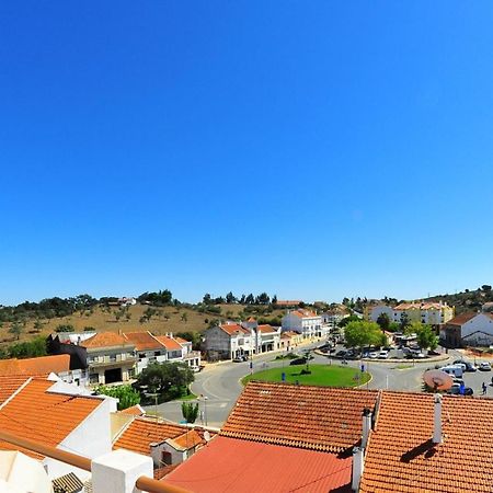 Apartamentos Bau-Doce Cercal do Alentejo ห้อง รูปภาพ