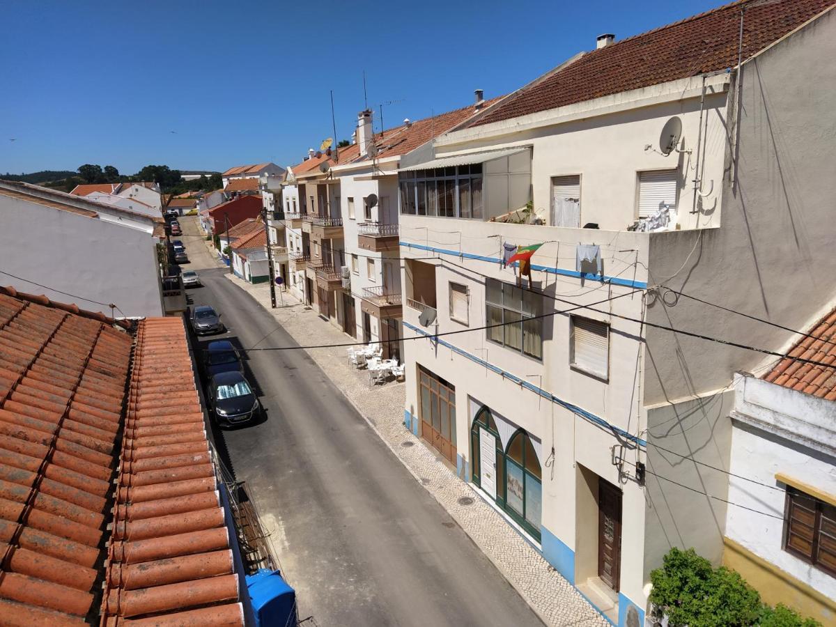 Apartamentos Bau-Doce Cercal do Alentejo ภายนอก รูปภาพ
